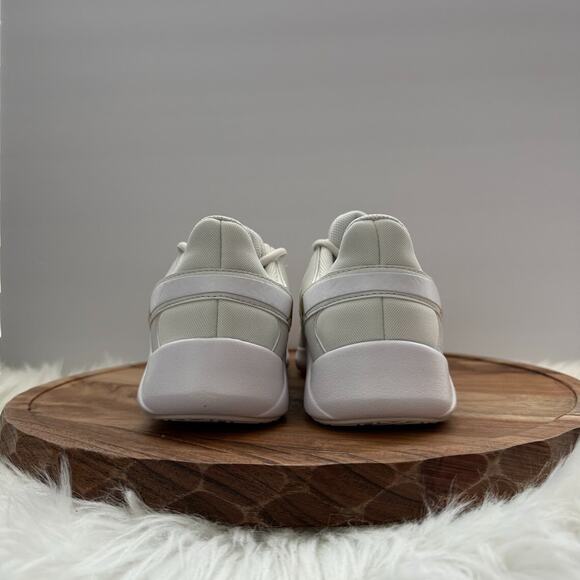 Nike Legend Essential 2 White Running Shoes Women' Sz 10.5 White/Gold CQ9545-010 - Picture 8 of 12